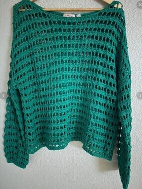 Willow green crochet oversized sweater size small